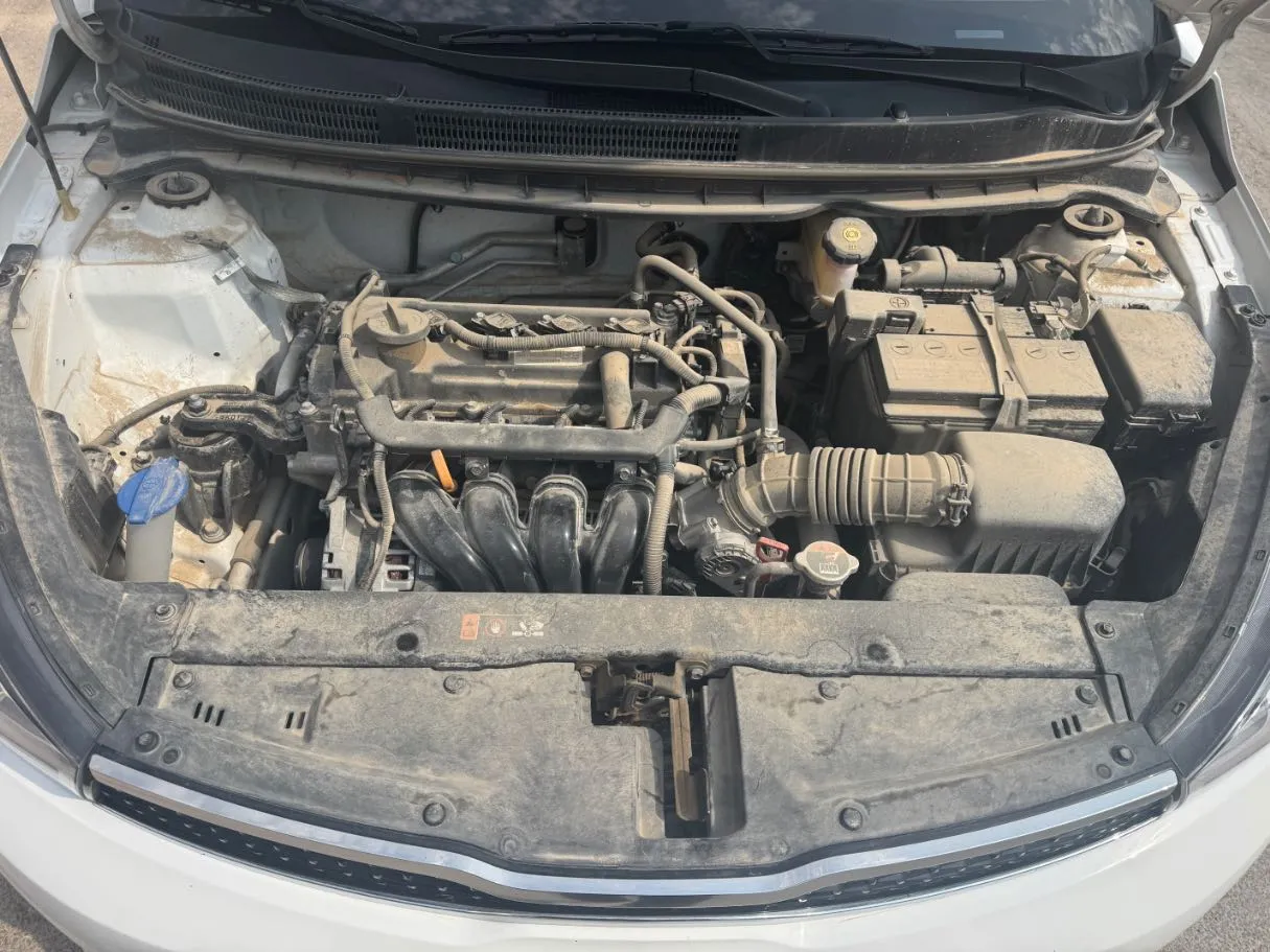 Car image 22