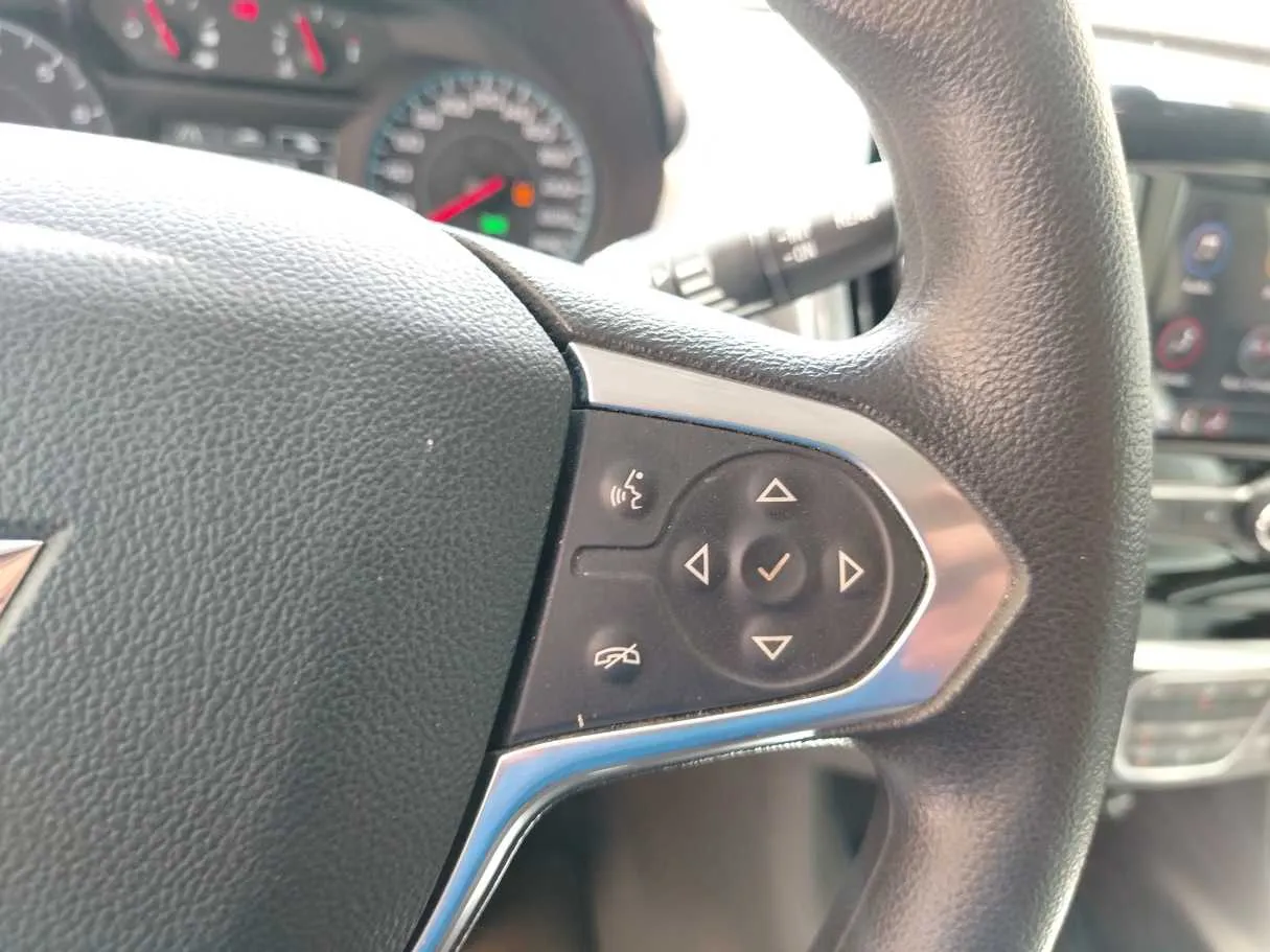 Car image 38