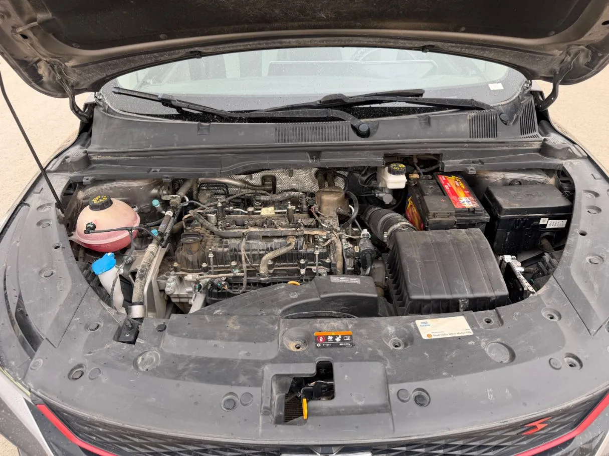 Car image 22