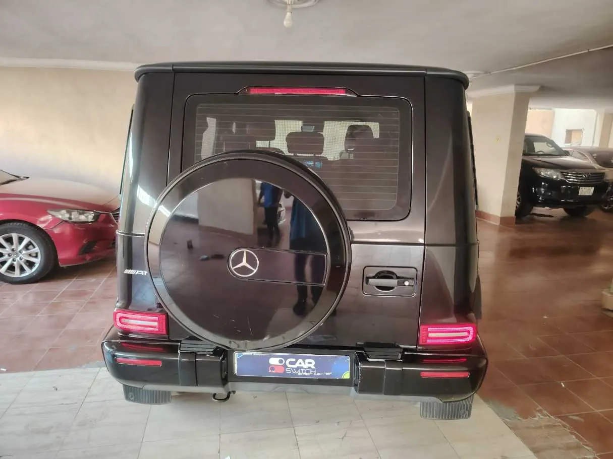 Car image 6