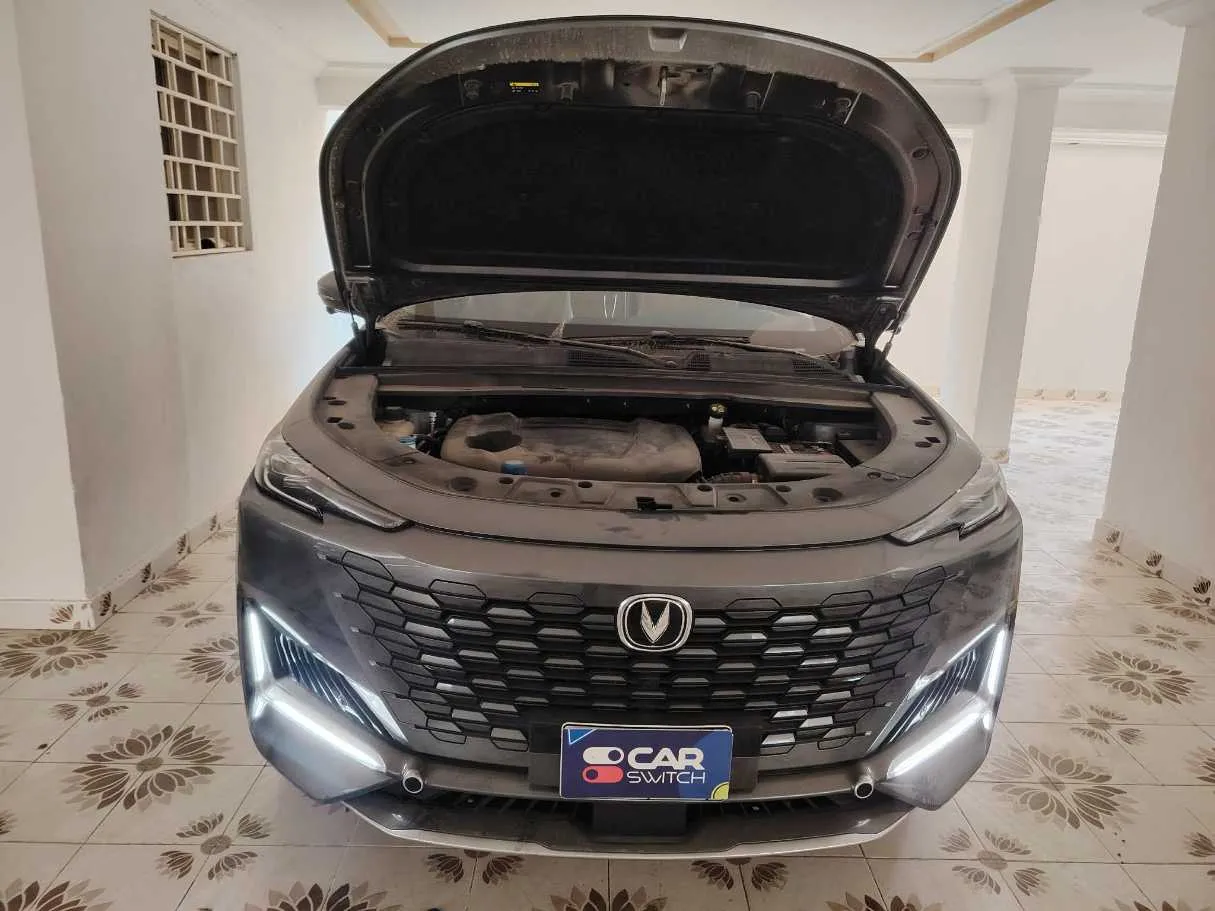 Car image 47