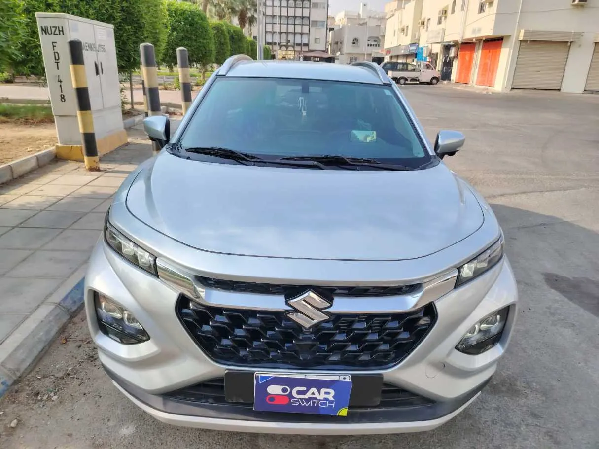 Car image 2