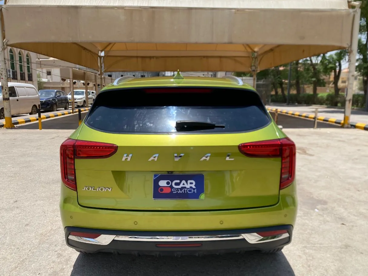 Car image 6