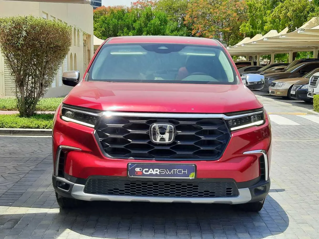 Car image 2