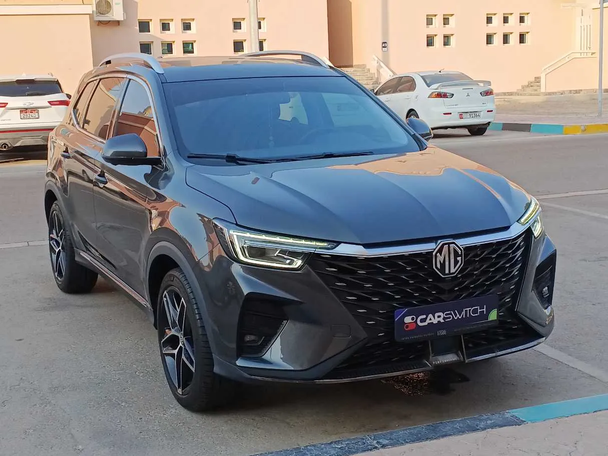 Car image 3