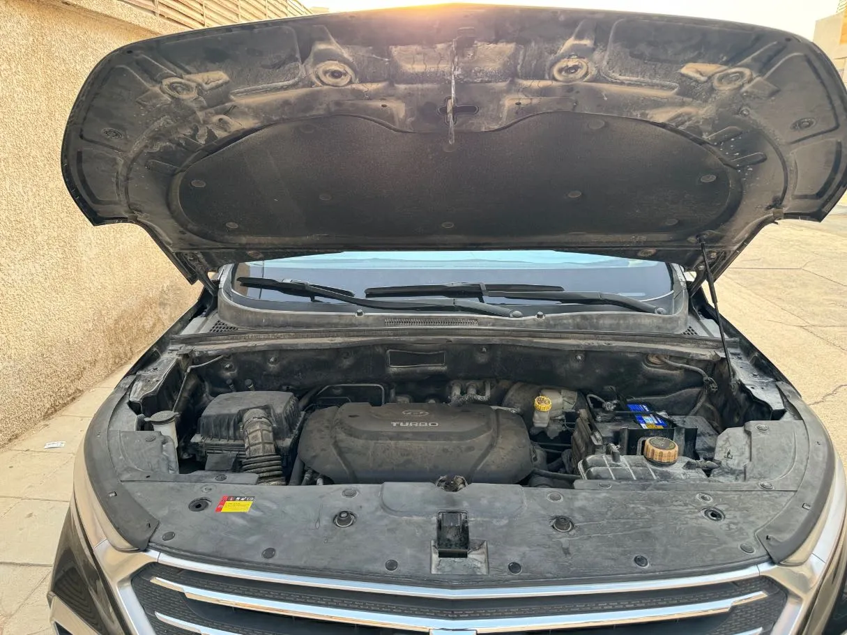 Car image 23