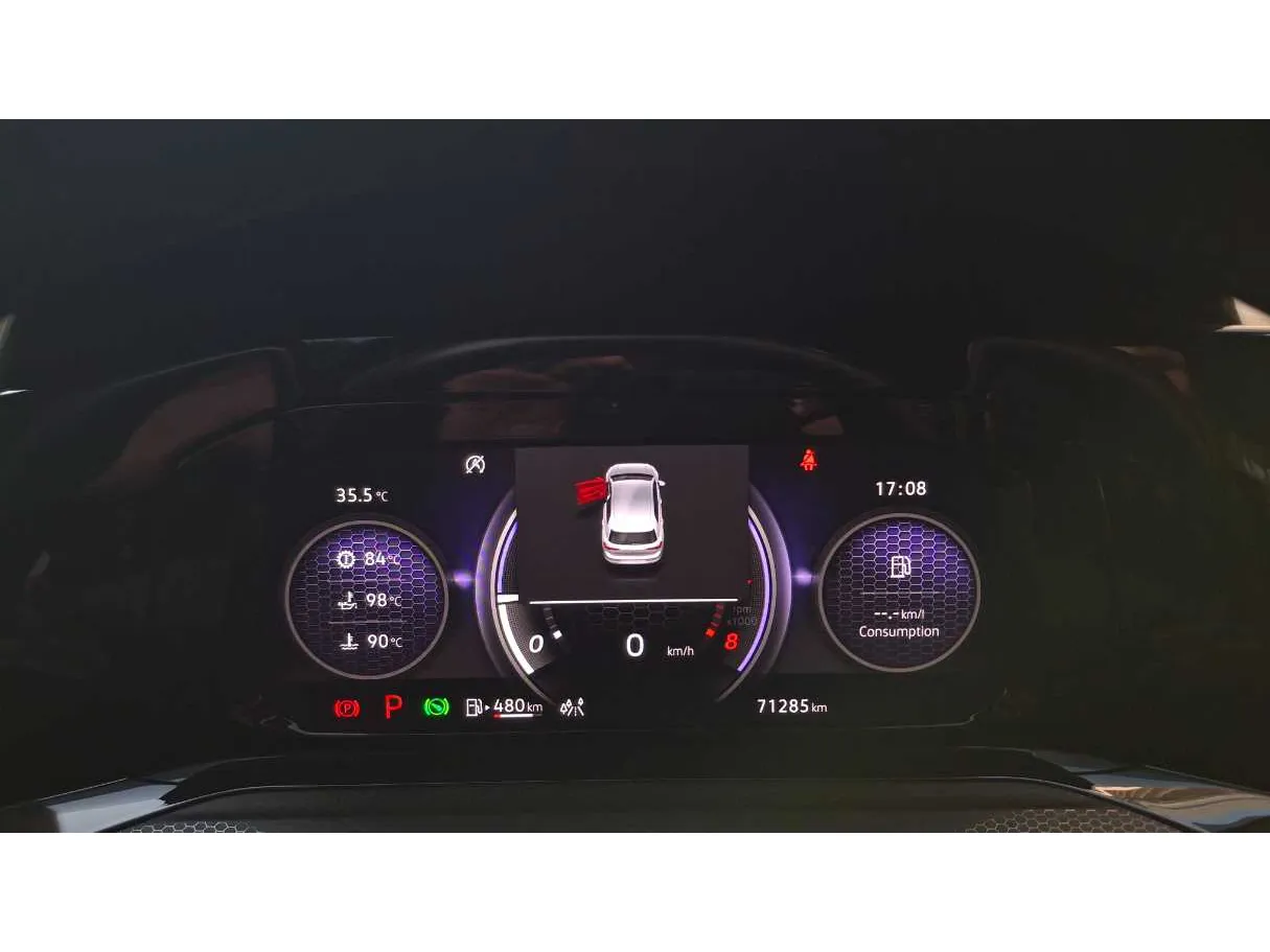 Car image 20