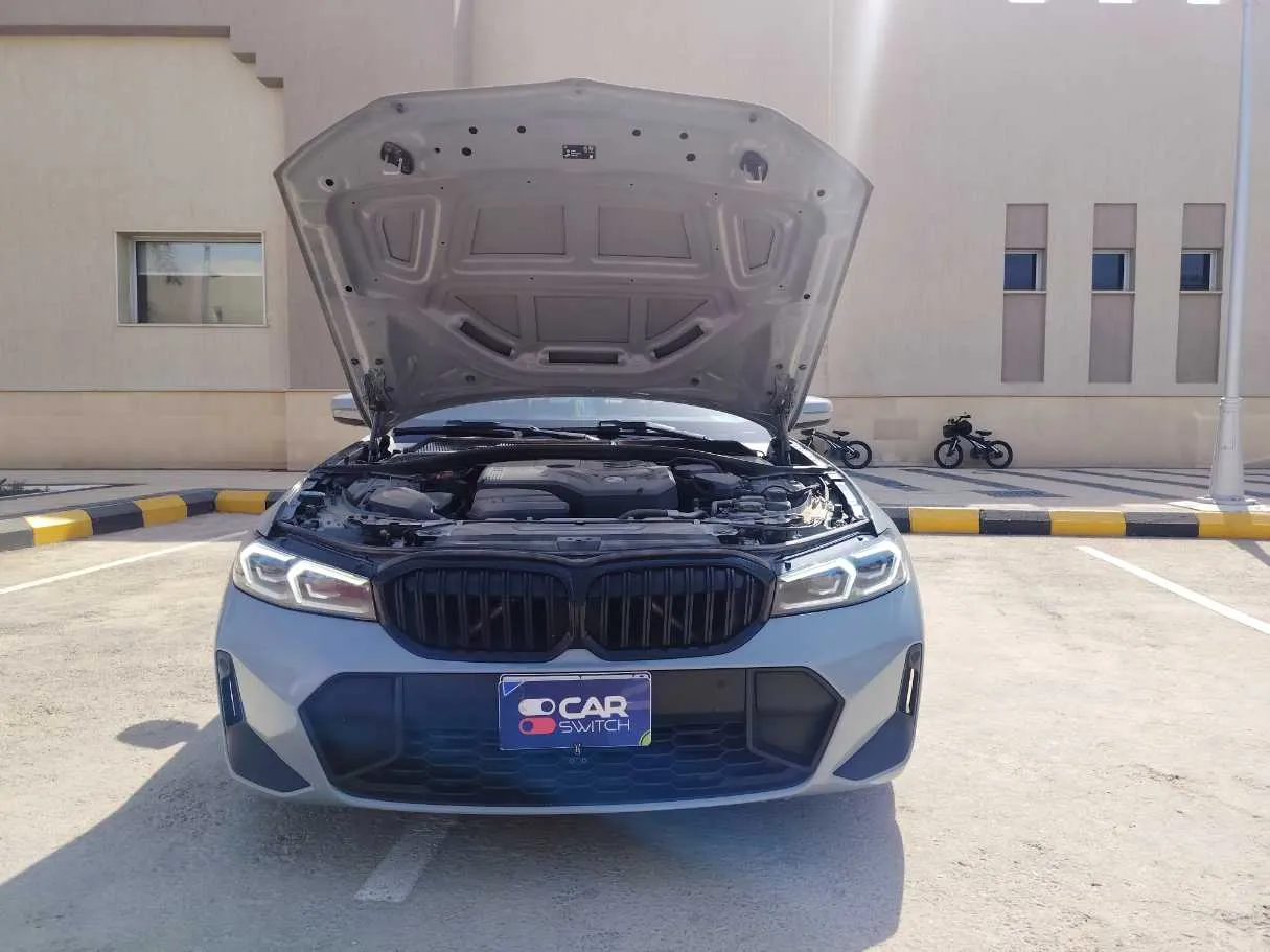 Car image 33