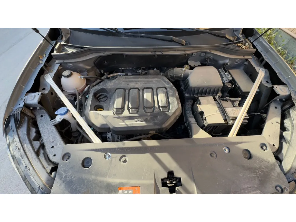 Car image 27