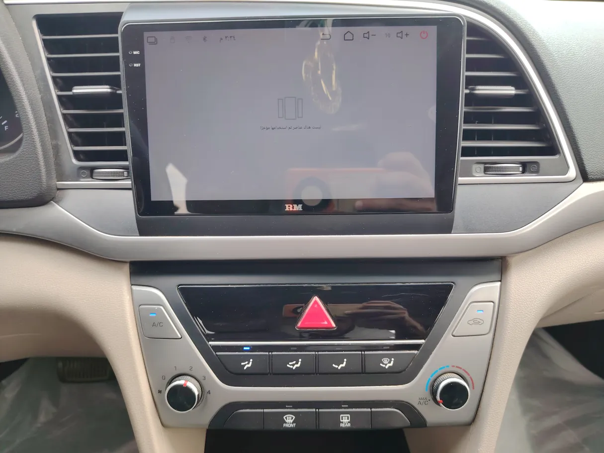 Car image 18