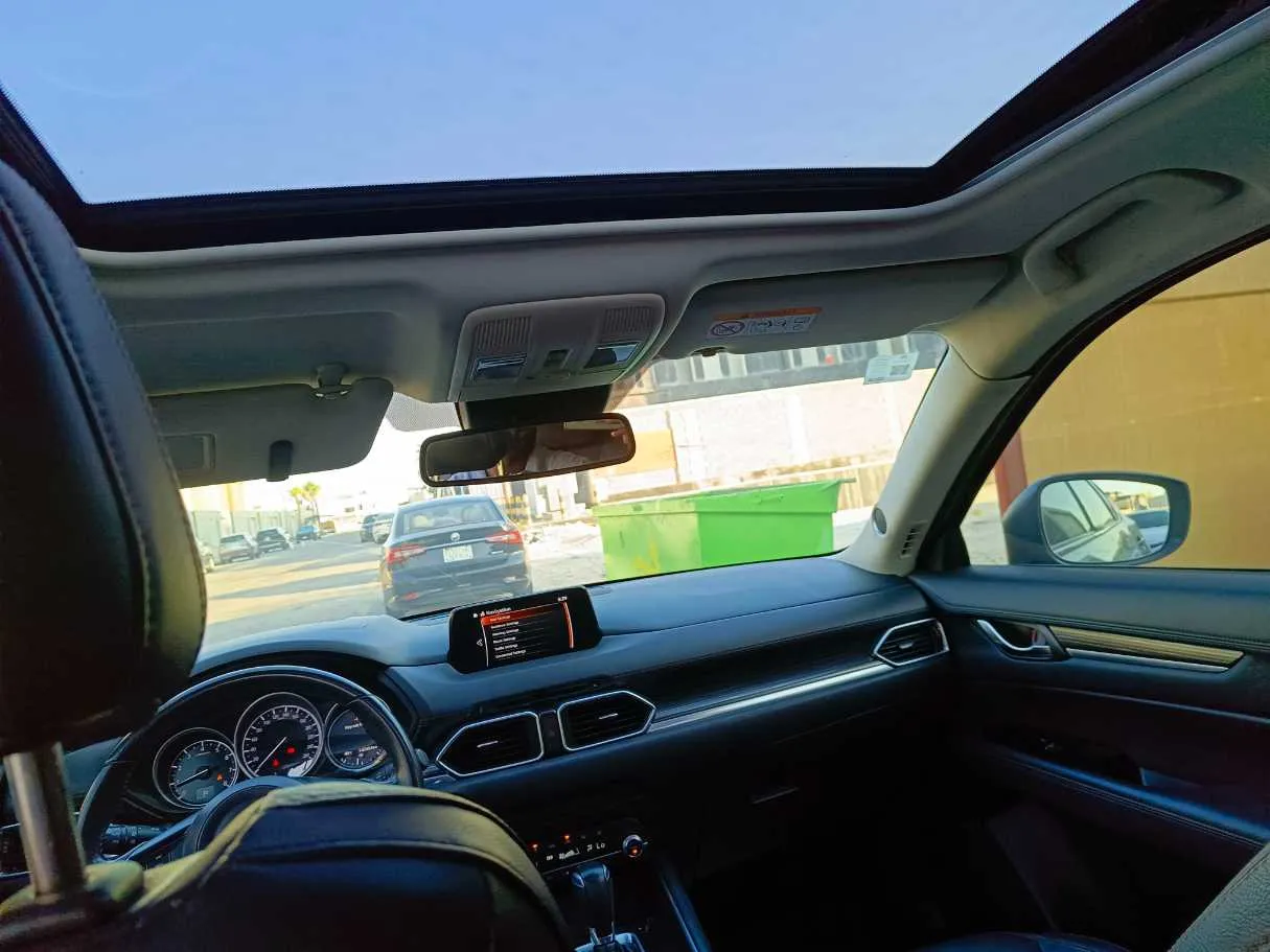 Car image 21