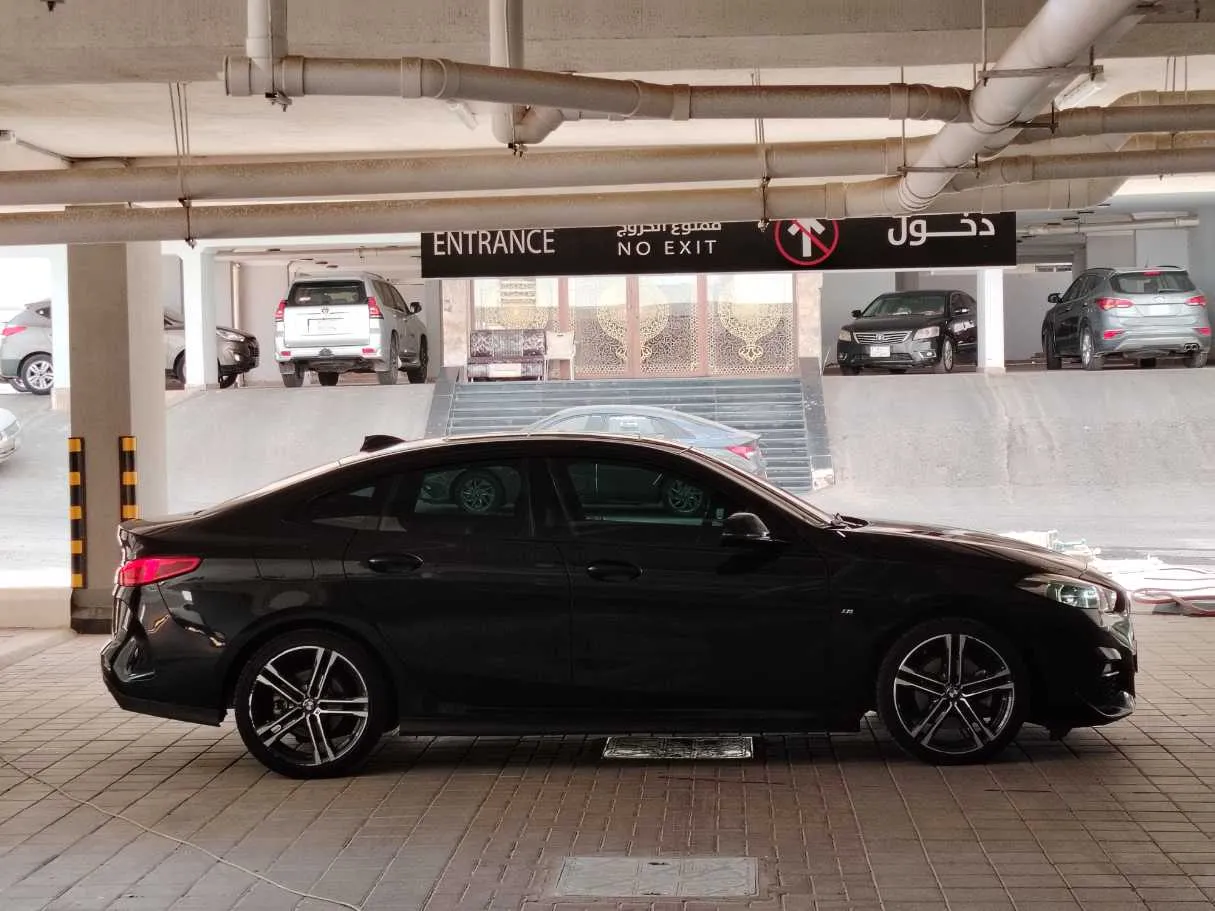 Car image 33