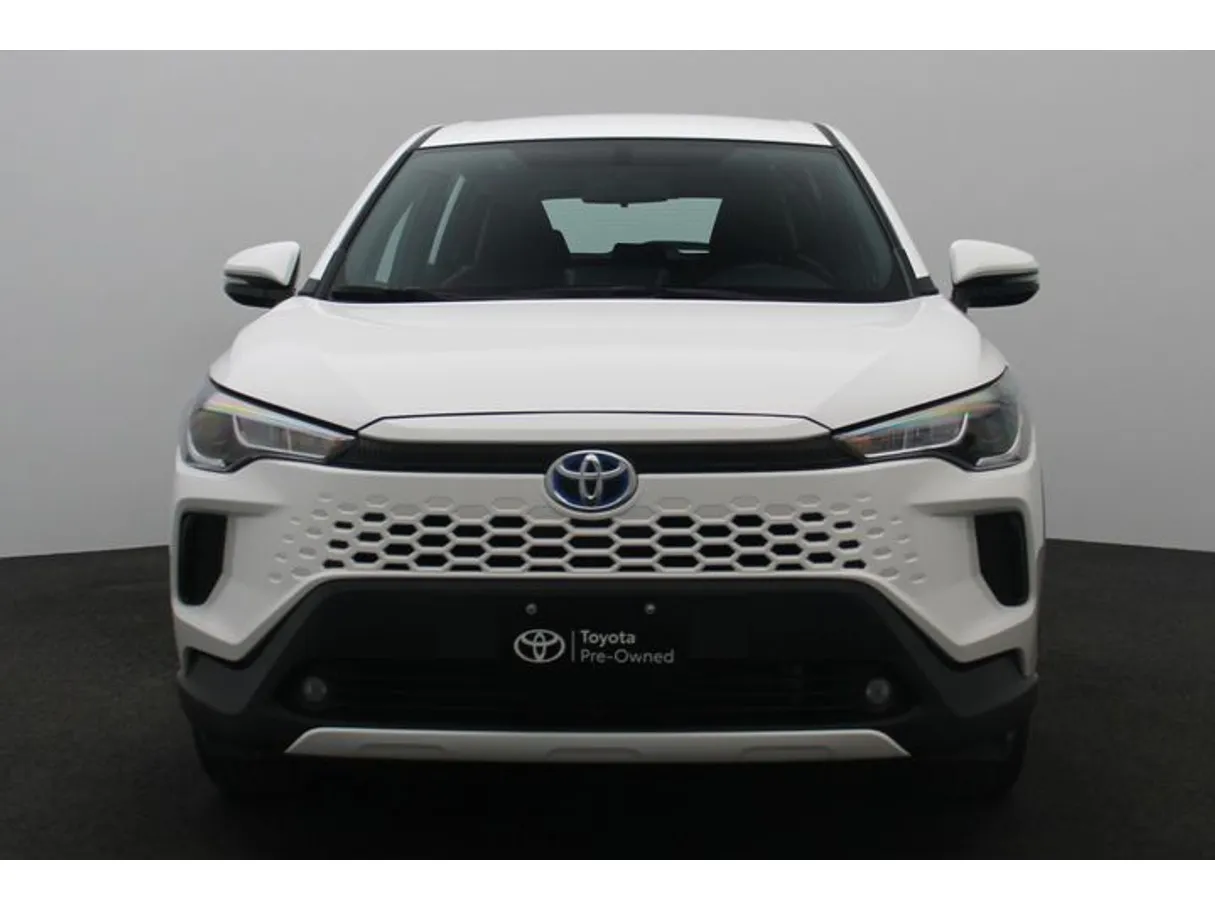 Car image 11