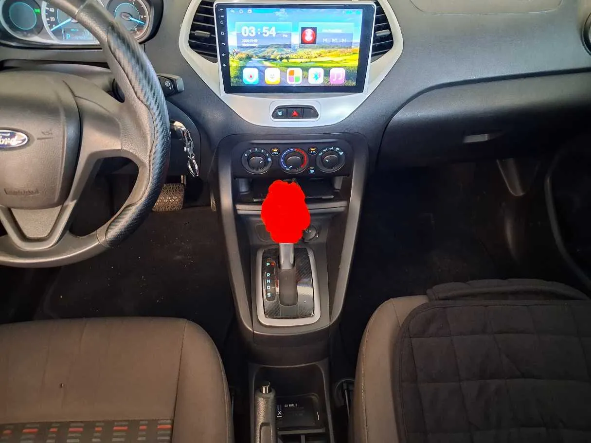 Car image 12