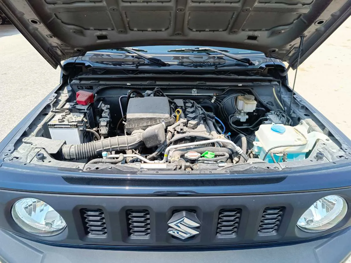Car image 28