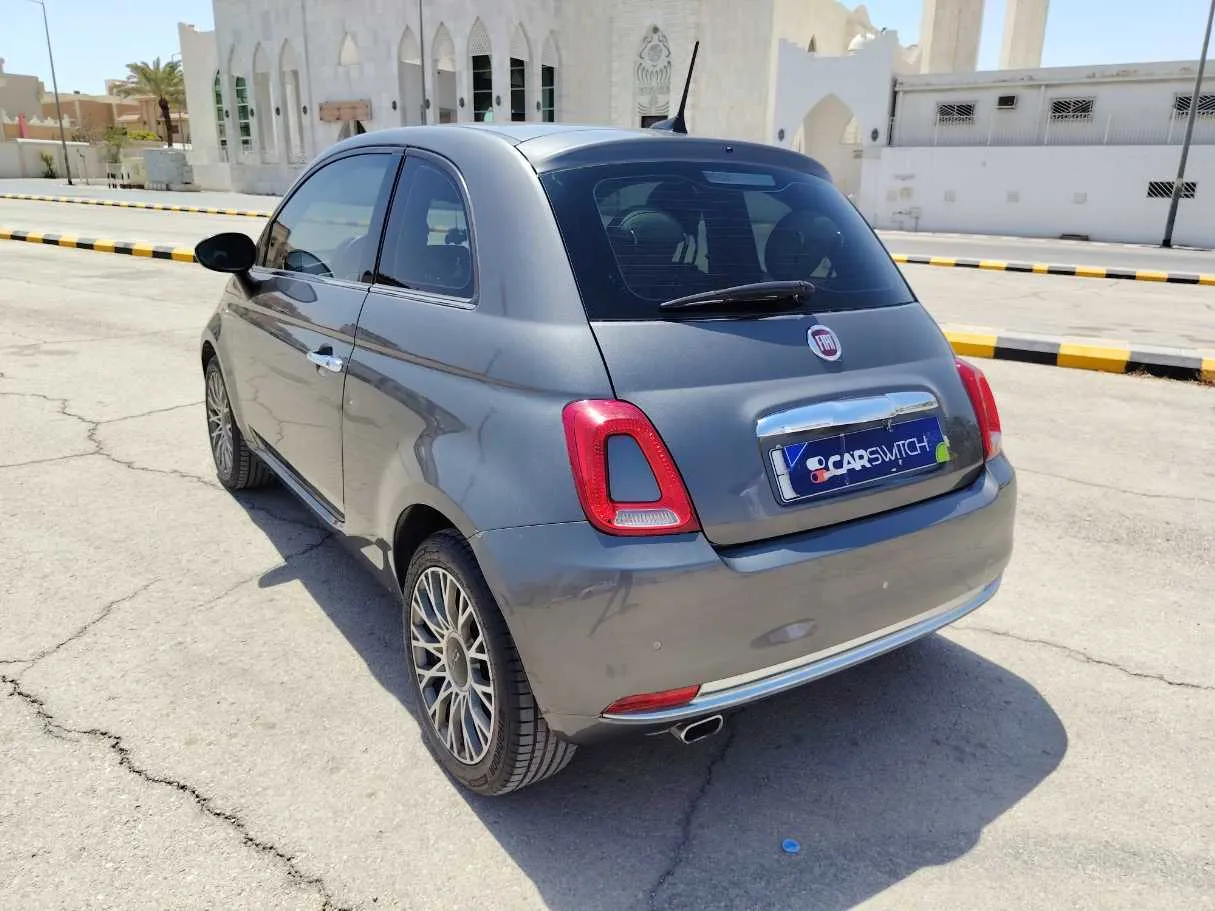 Car image 7