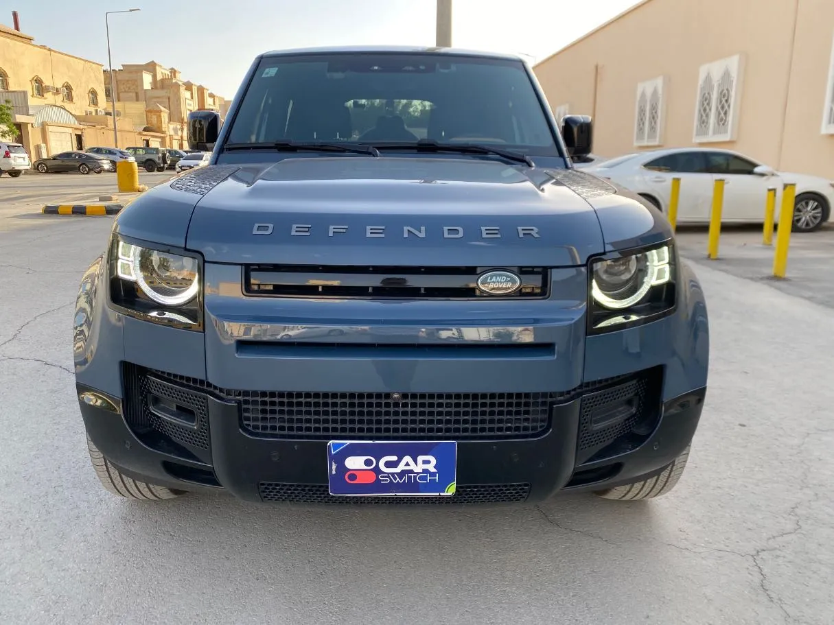 Car image 2