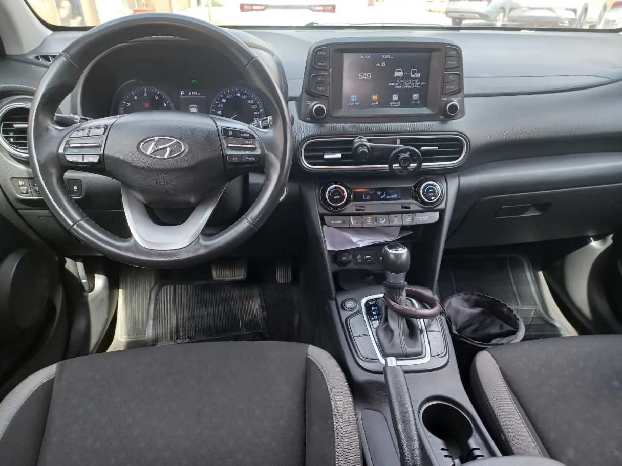 Car image 16