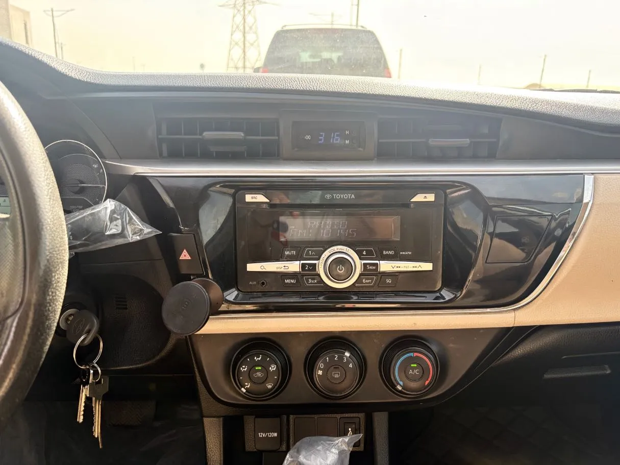 Car image 20