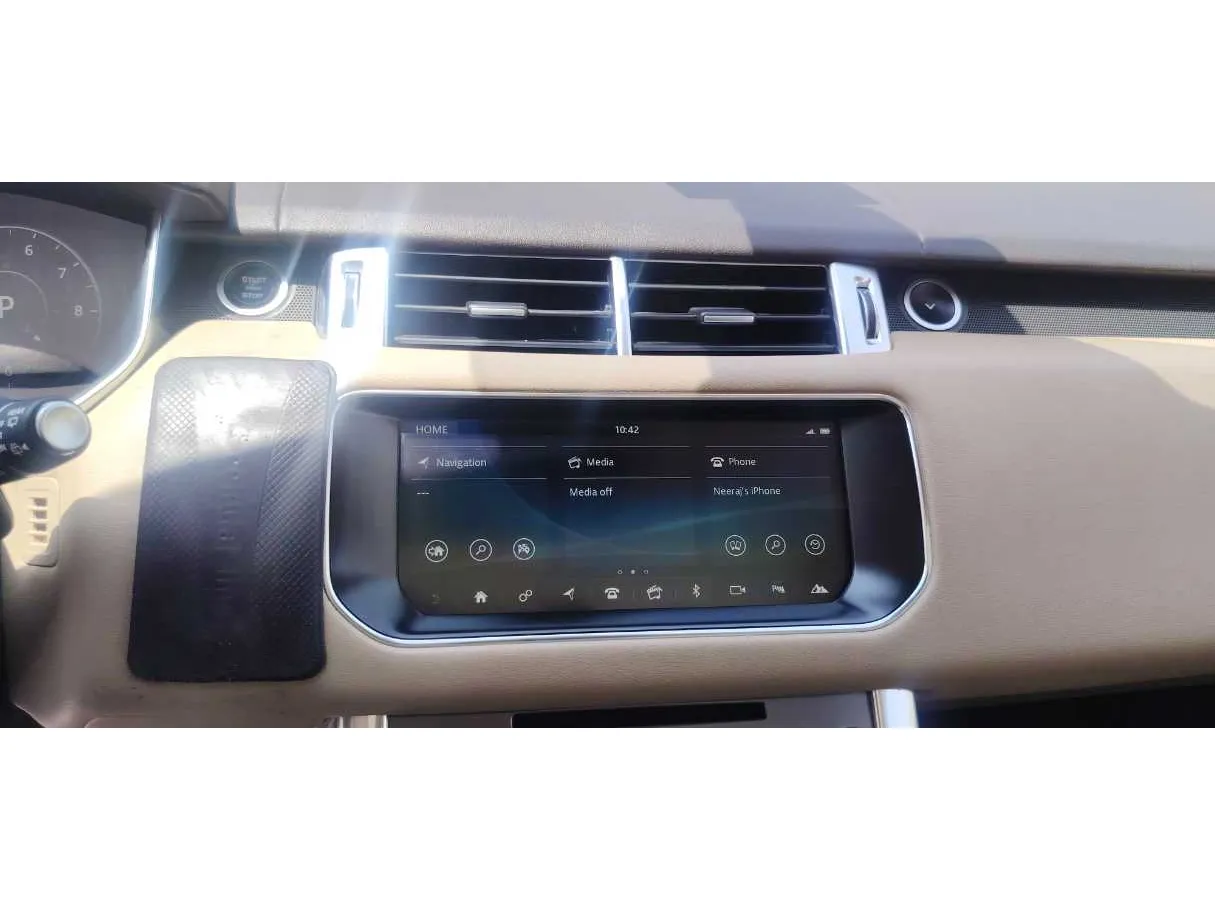 Car image 21