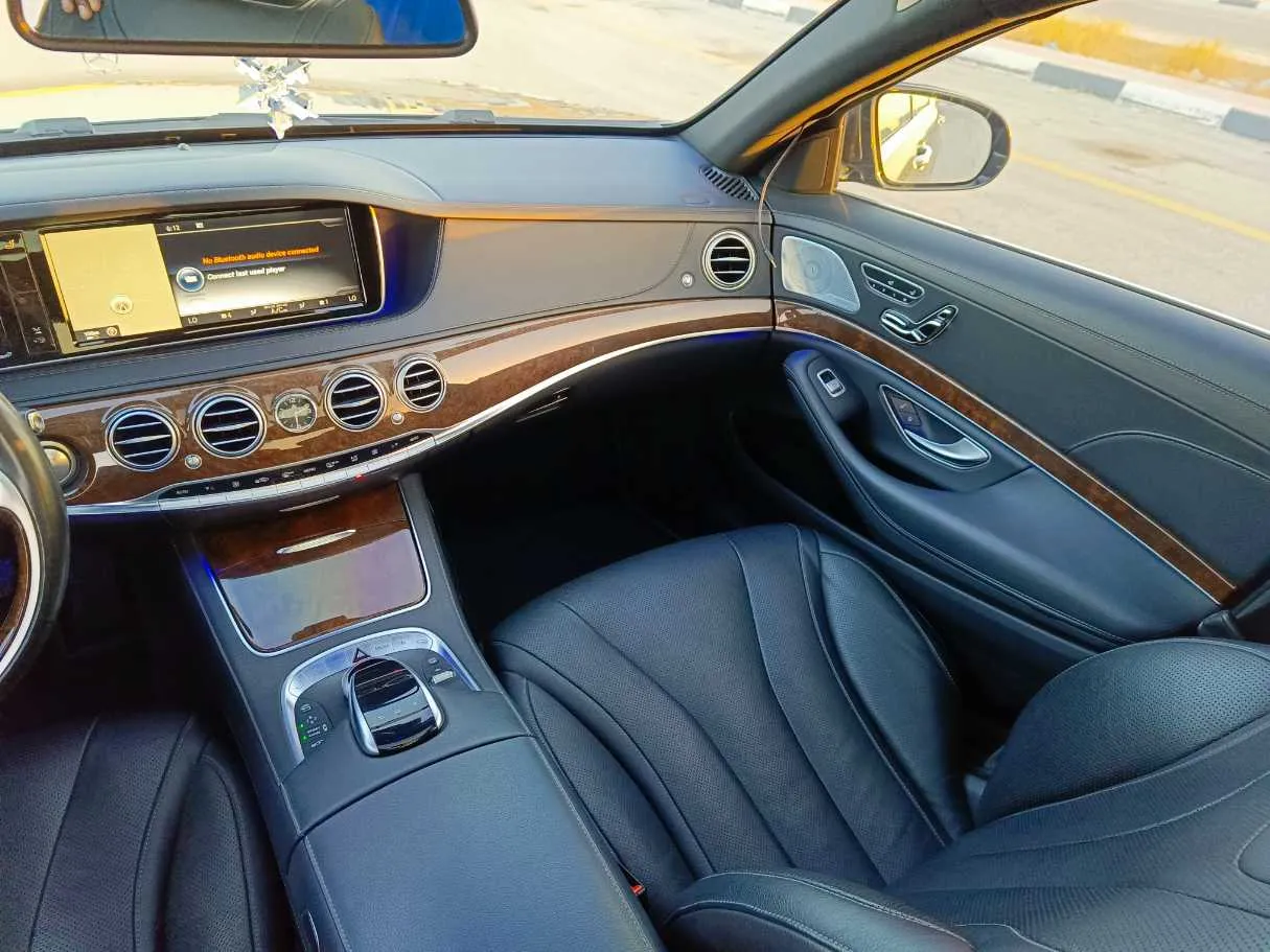 Car image 23