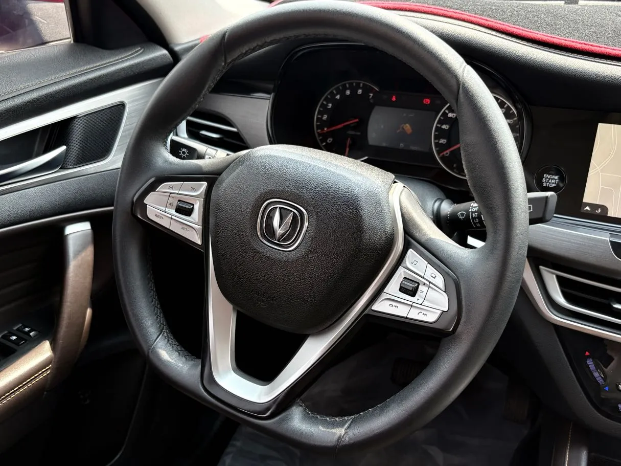 Car image 21