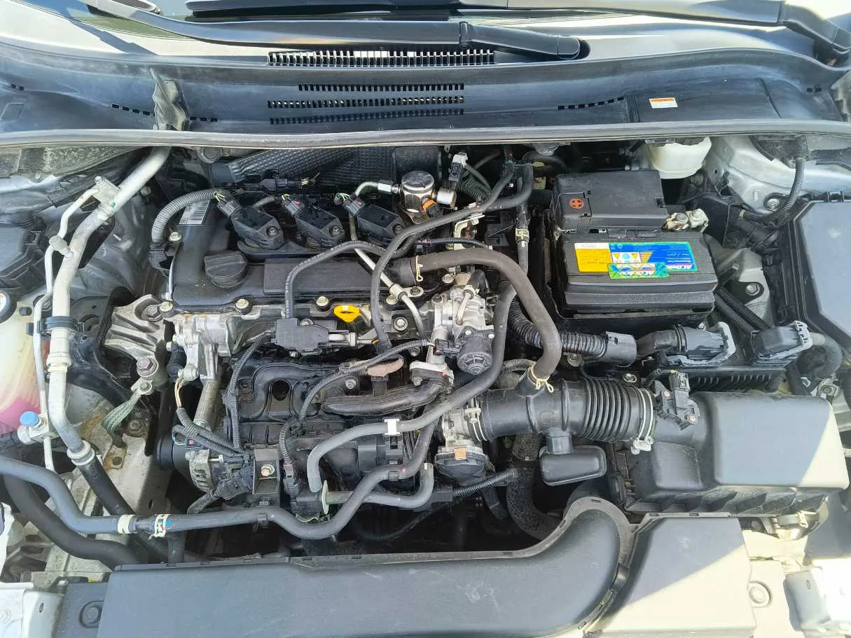 Car image 35