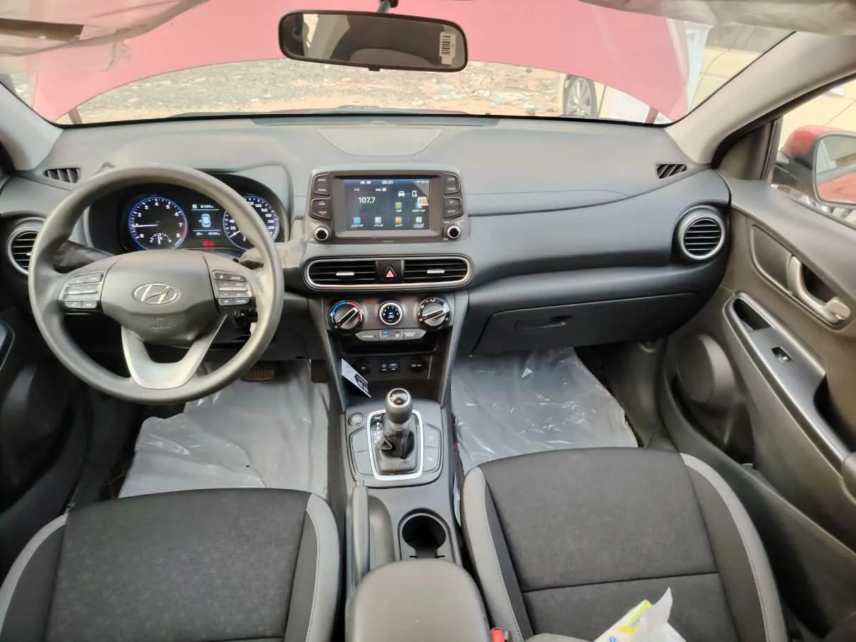 Car image 21