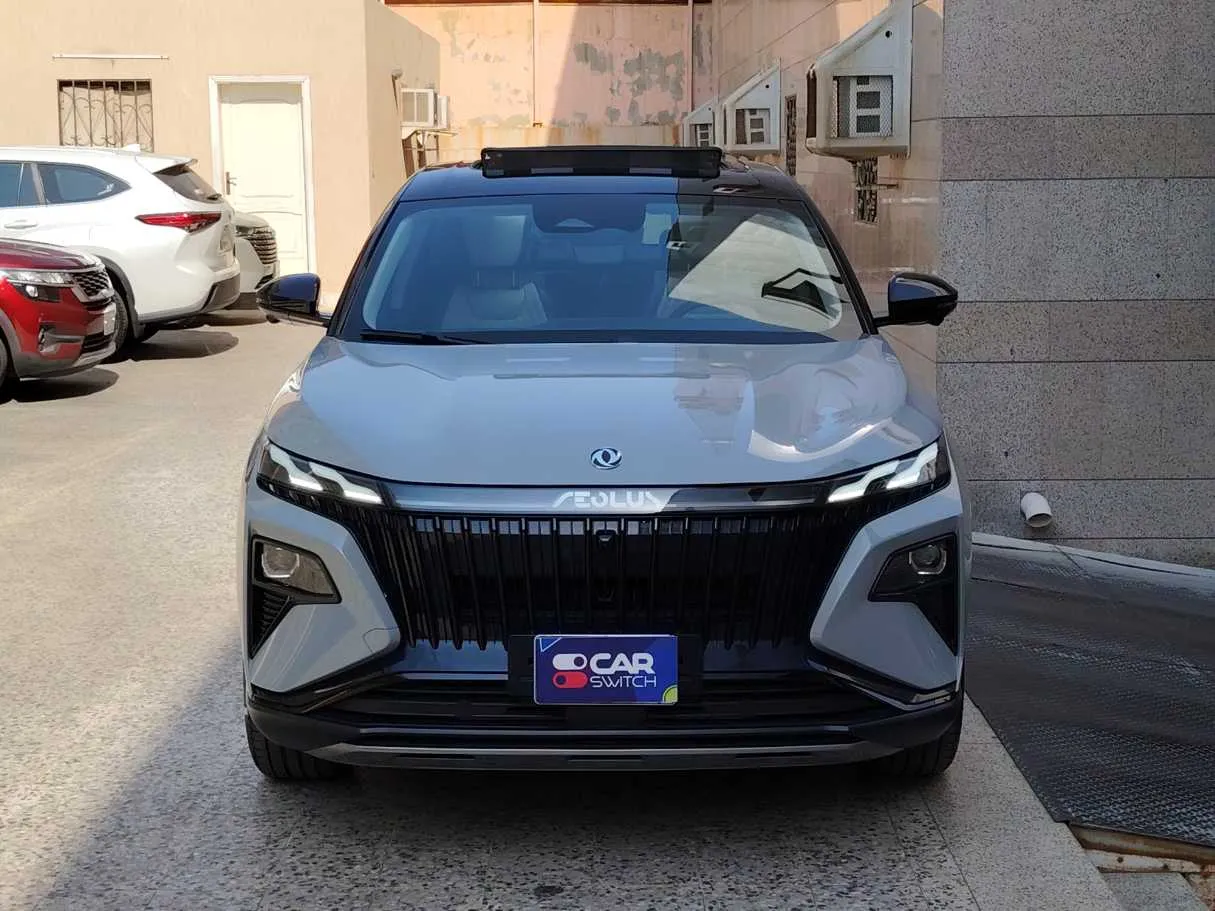 Car image 2