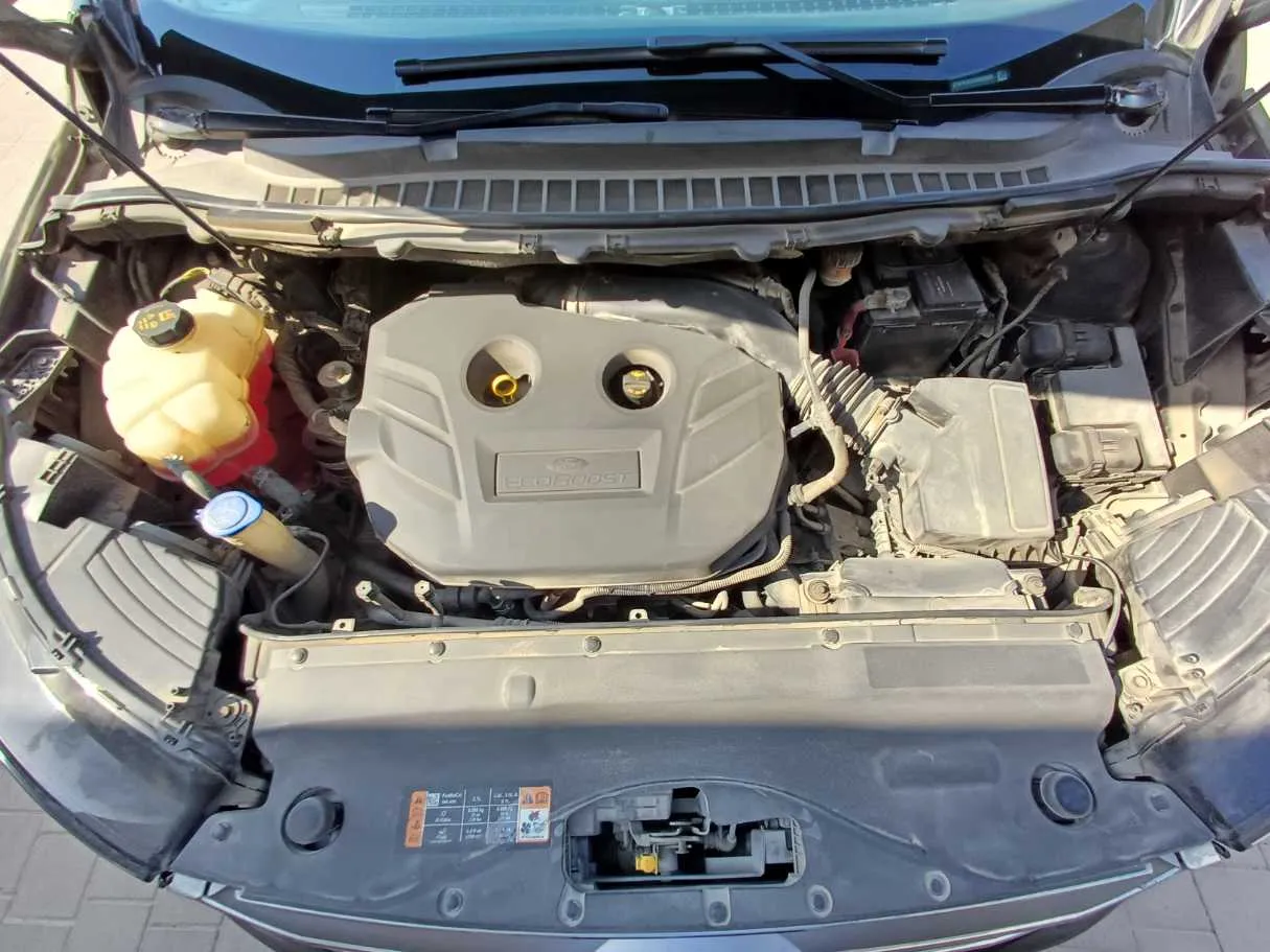 Car image 21