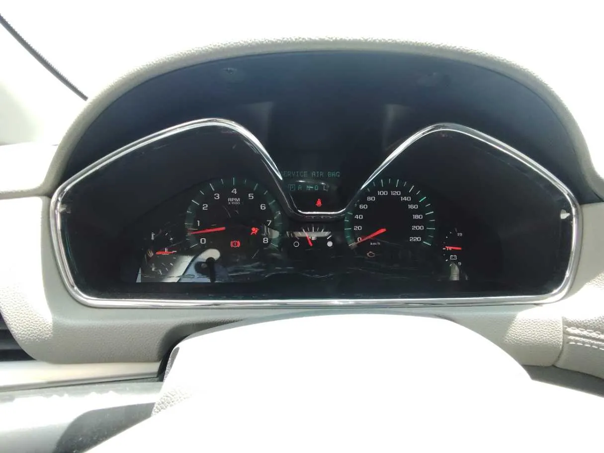 Car image 23