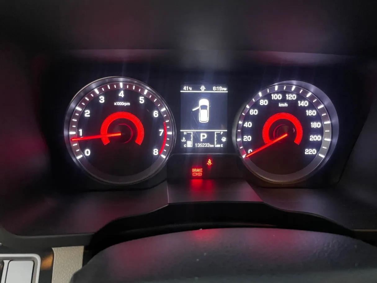 Car image 20