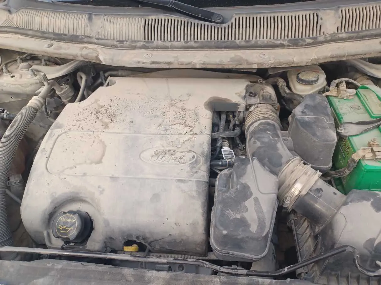 Car image 21