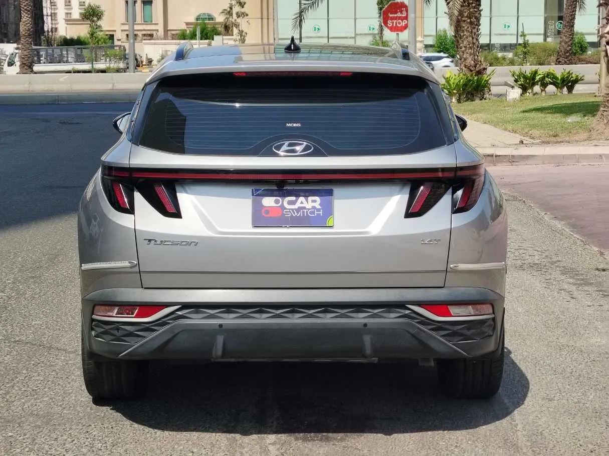 Car image 6