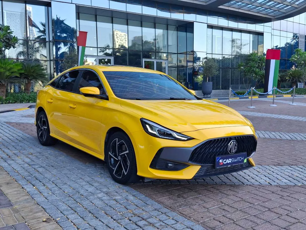 Car image 3