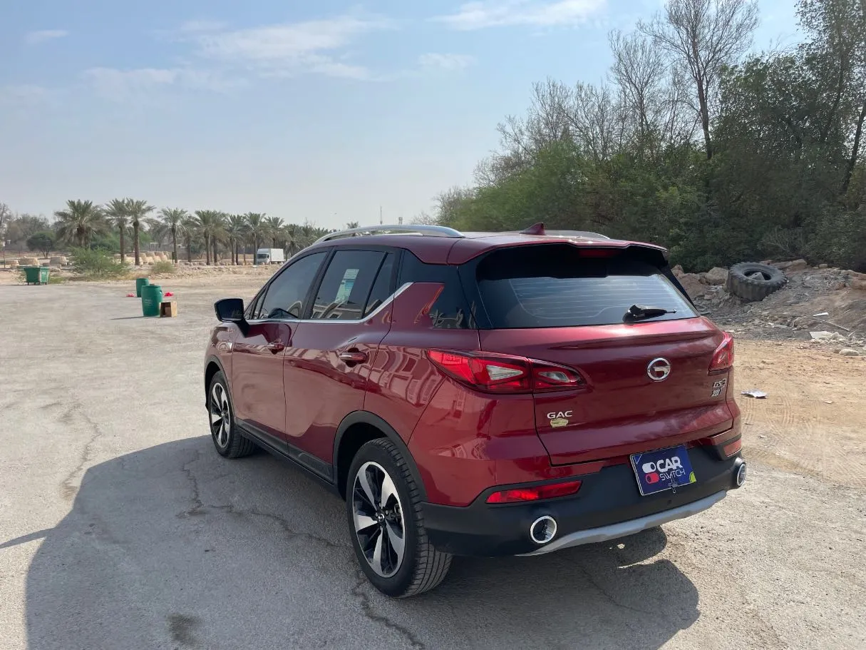 Car image 7