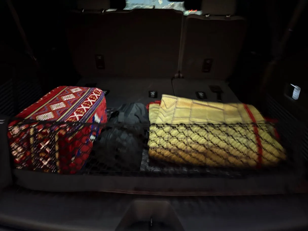 Car image 25
