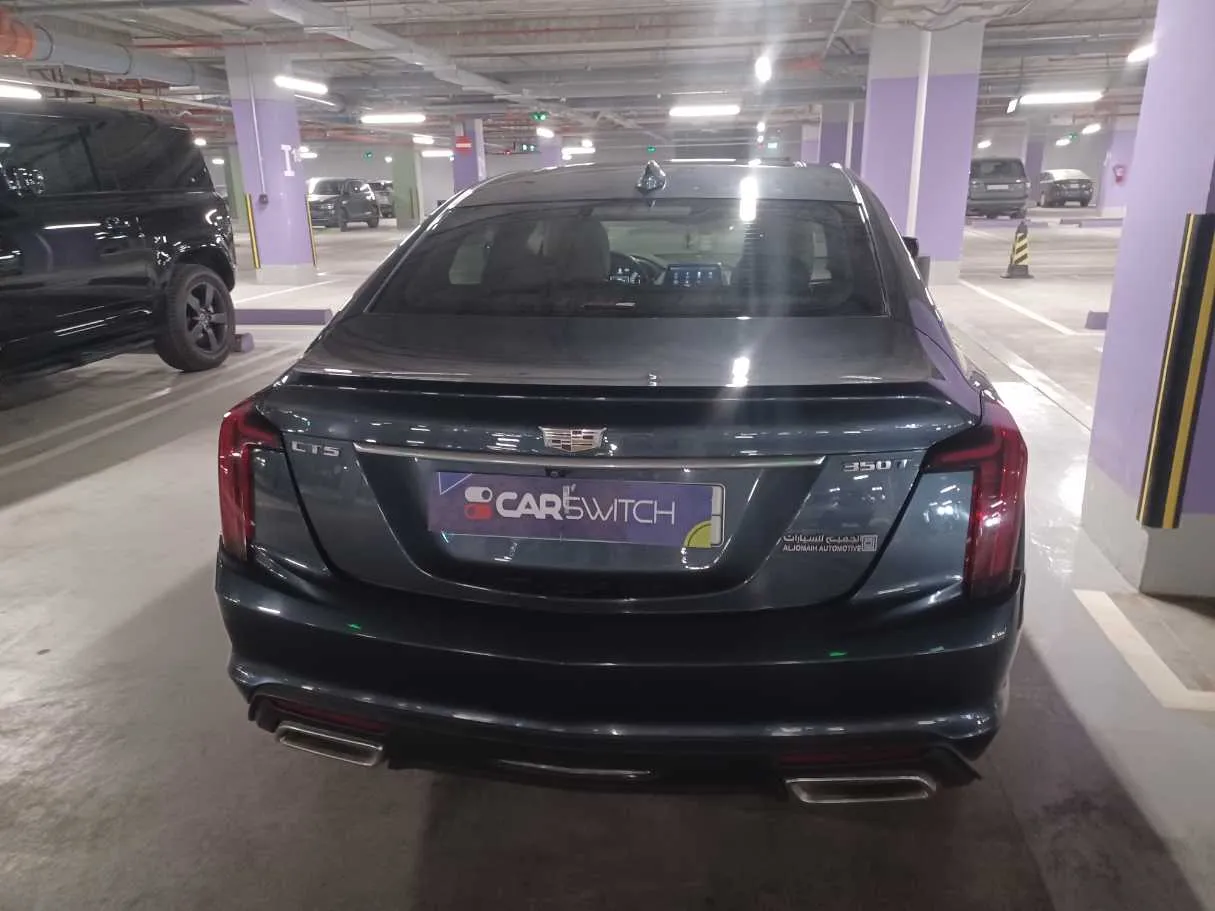 Car image 6