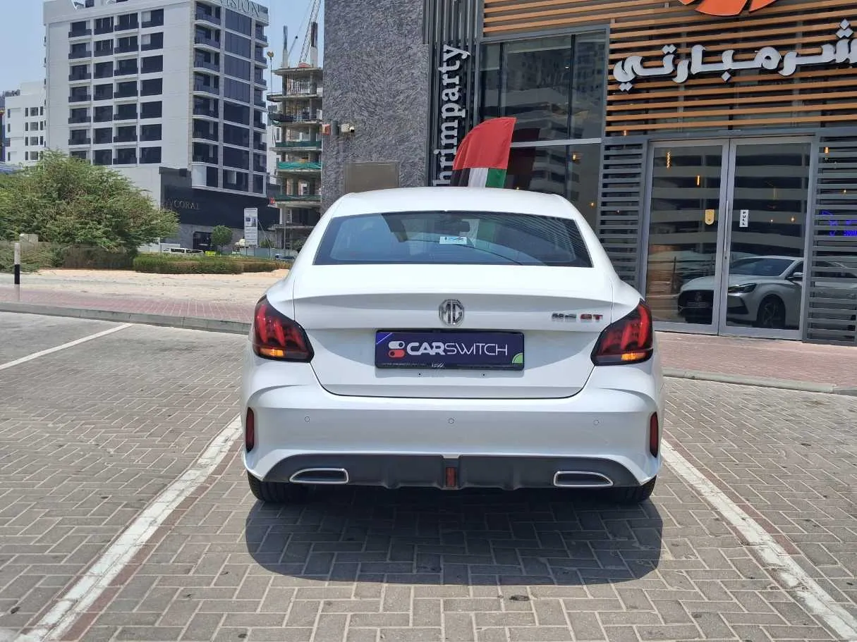 Car image 6
