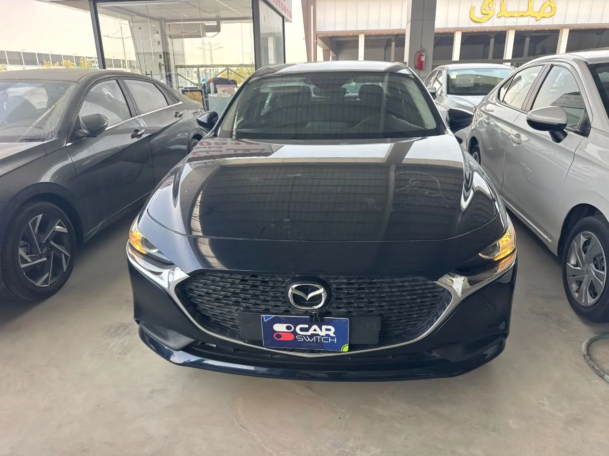 Car image 2