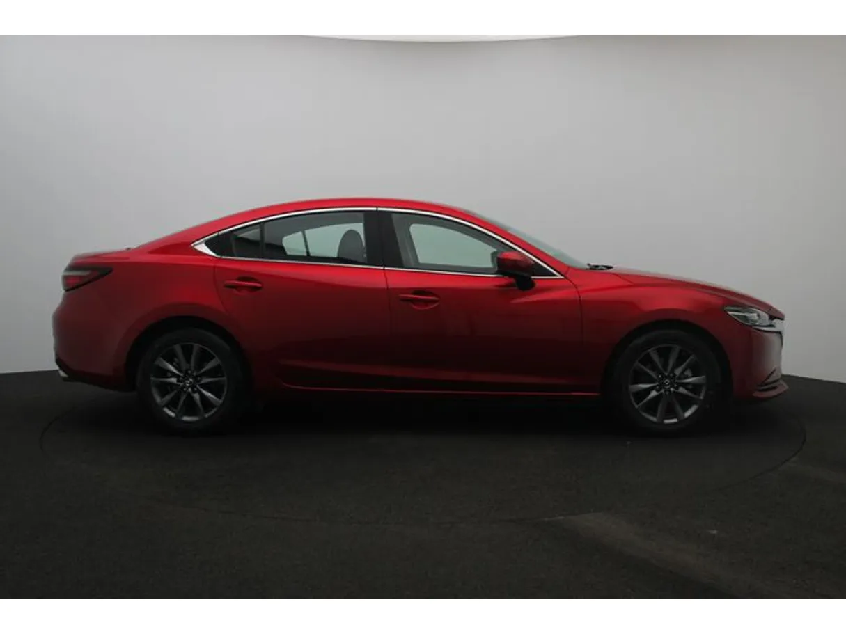 Car image 13