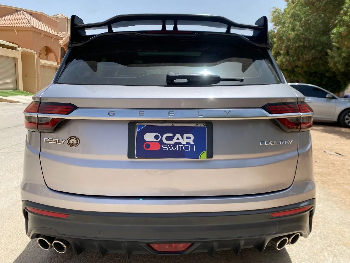 Car image 6
