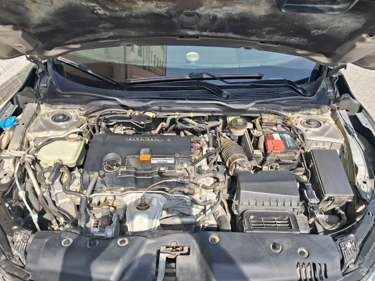 Car image 20