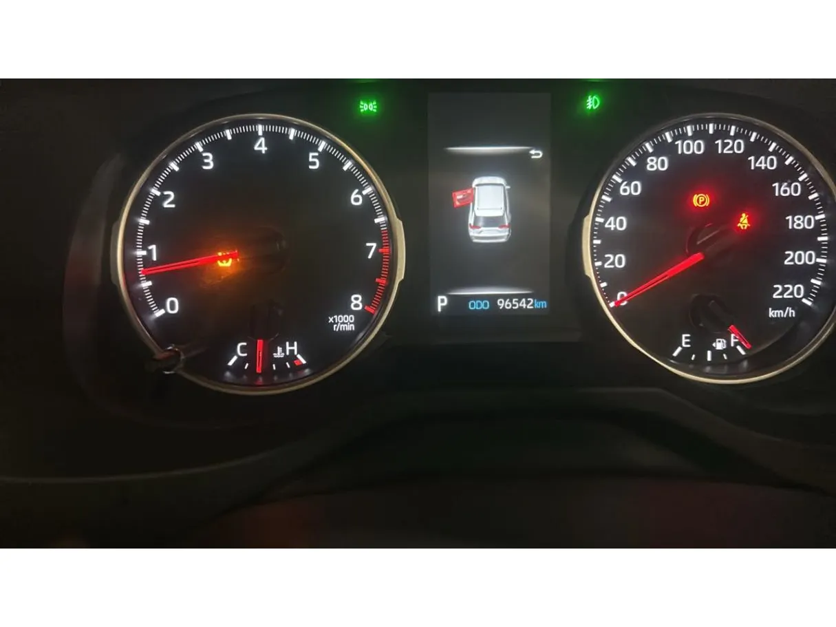 Car image 20