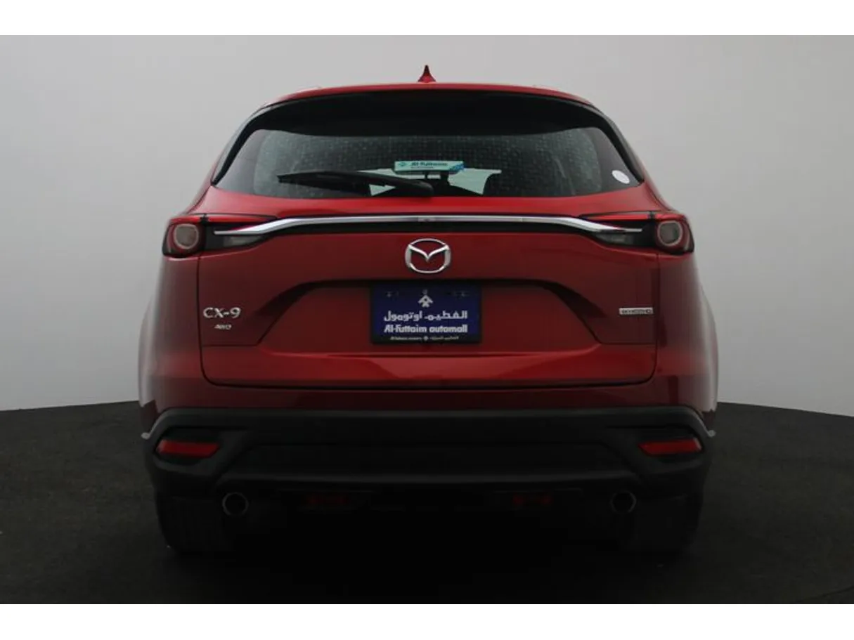 Car image 12