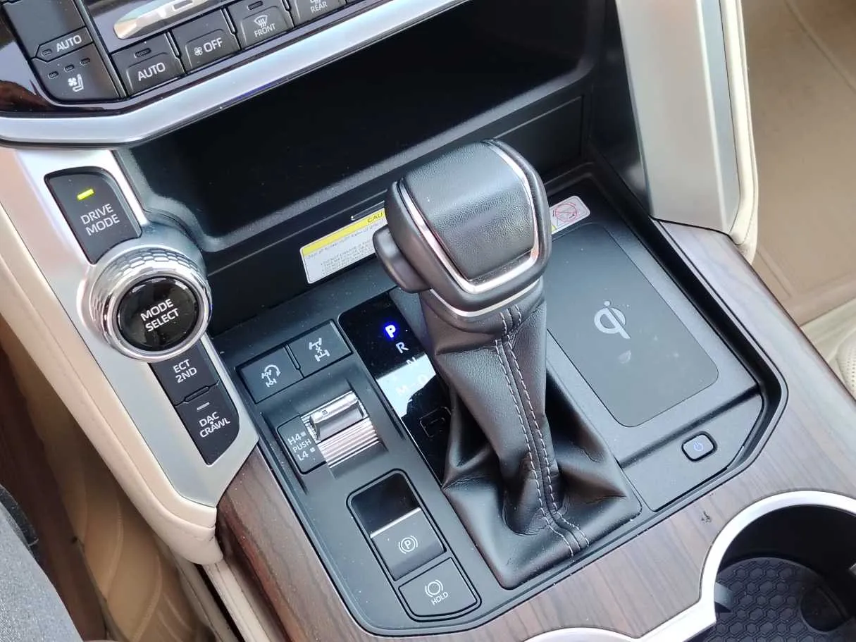 Car image 22