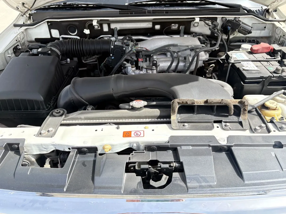 Car image 29