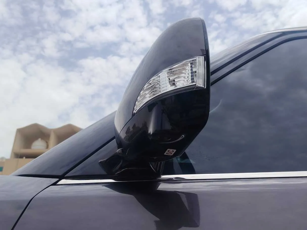 Car image 37