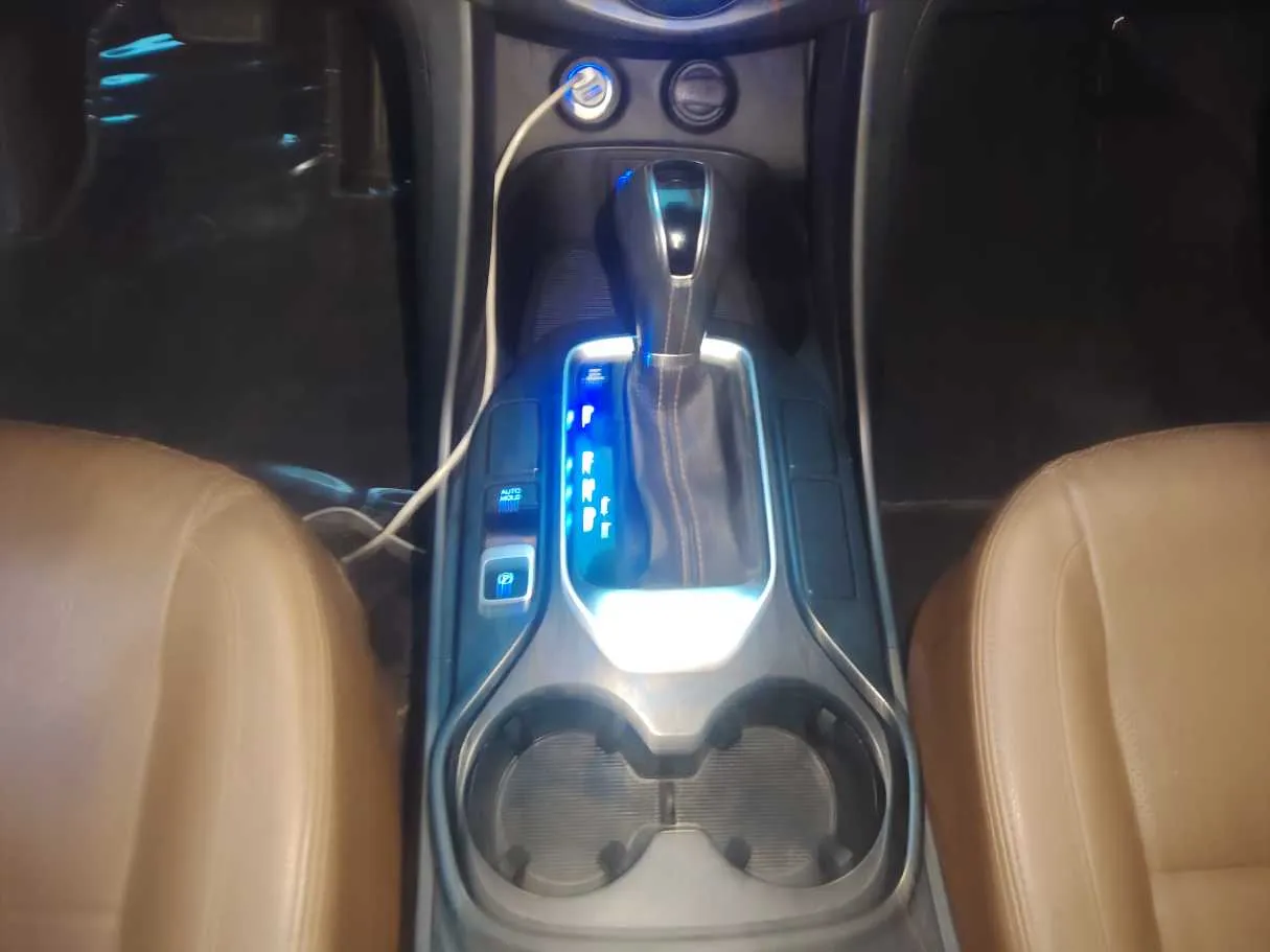 Car image 22