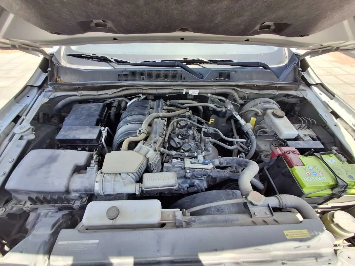 Car image 24